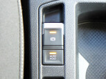 Volkswagen-T-Roc-26