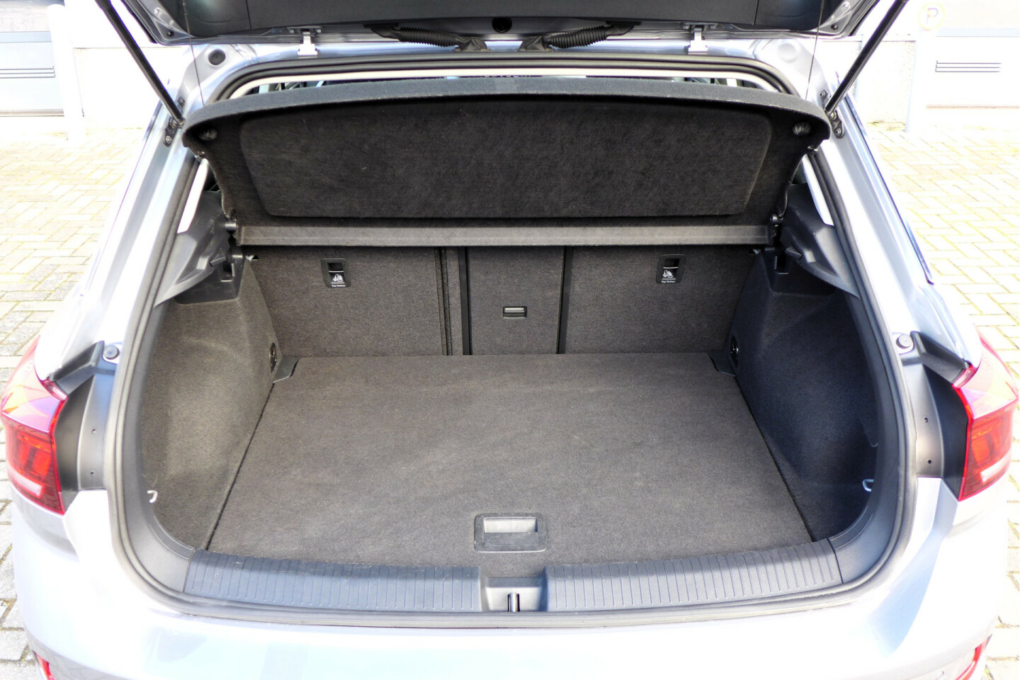 Volkswagen-T-Roc-31