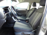 Volkswagen-T-Roc-8