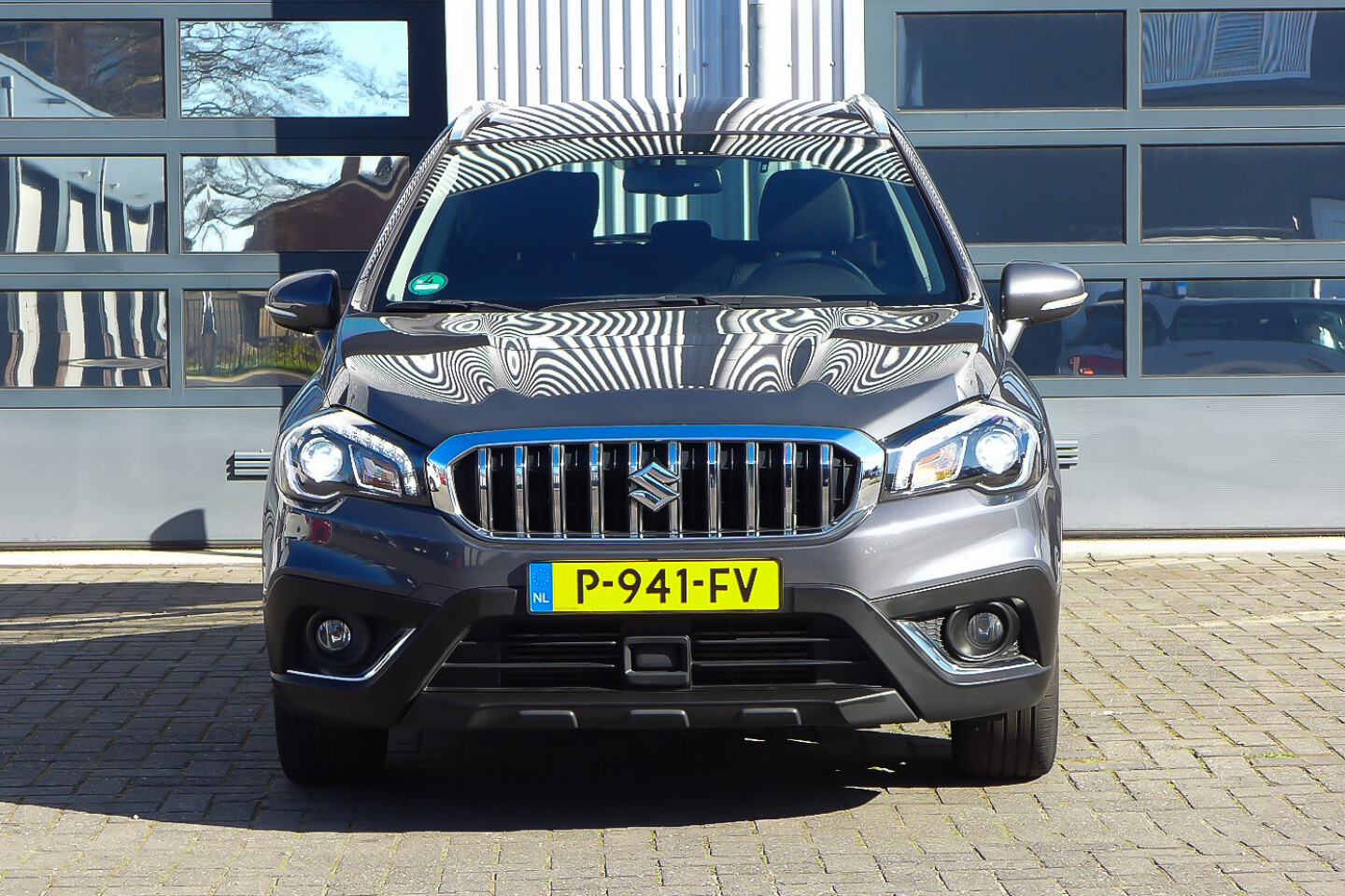 Suzuki-S-Cross-1