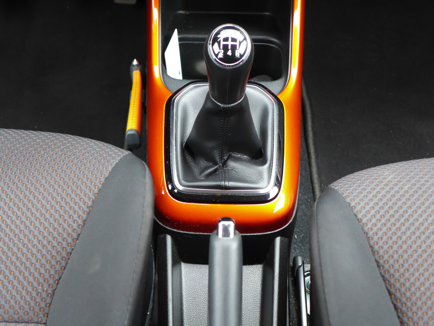 Suzuki-Ignis-26