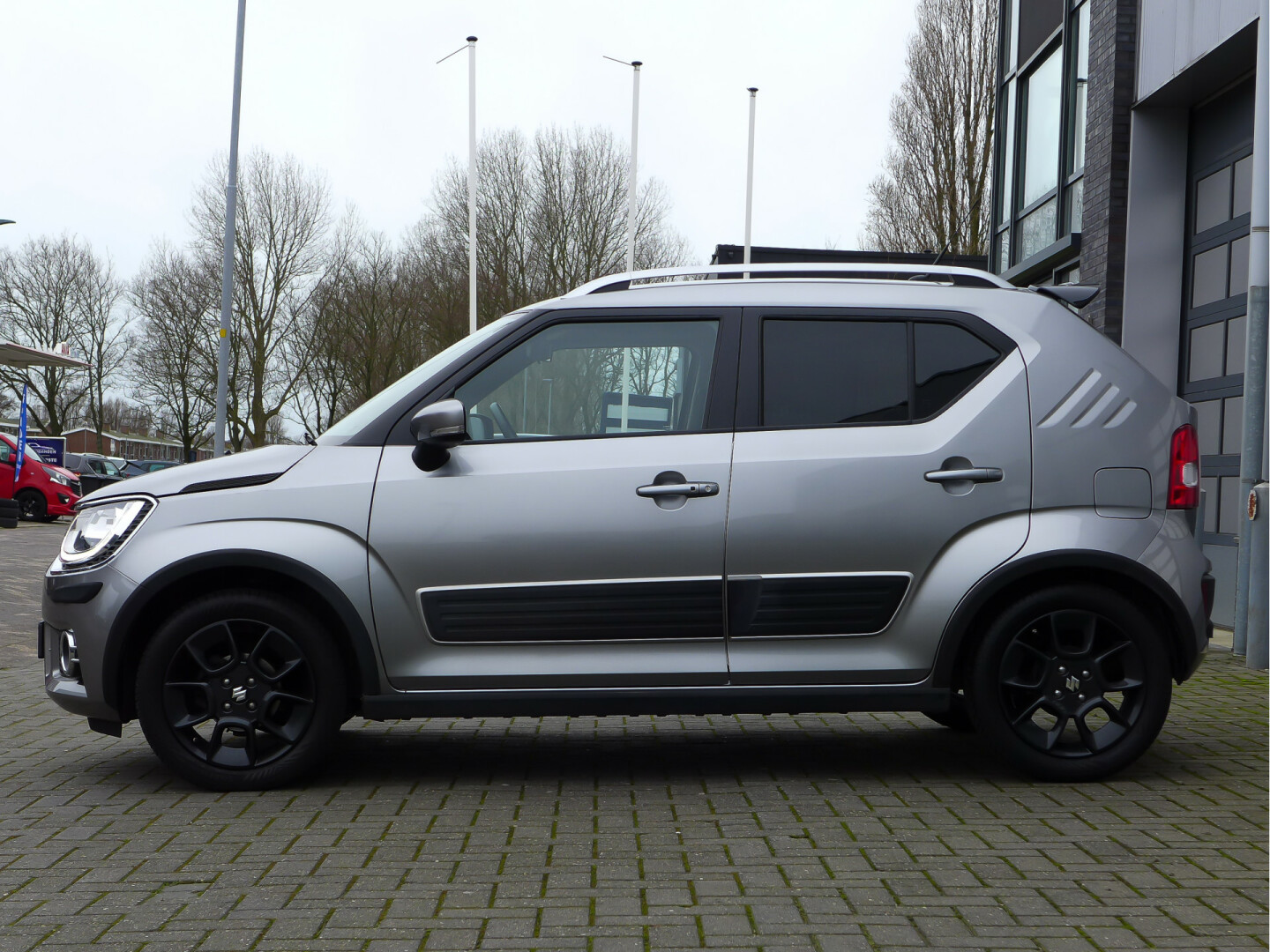Suzuki-Ignis-3