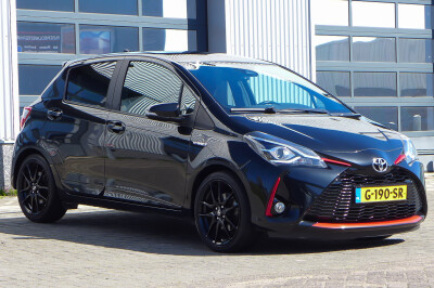 Toyota-Yaris-2