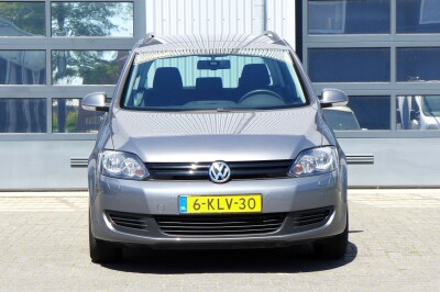 Volkswagen-Golf Plus-2