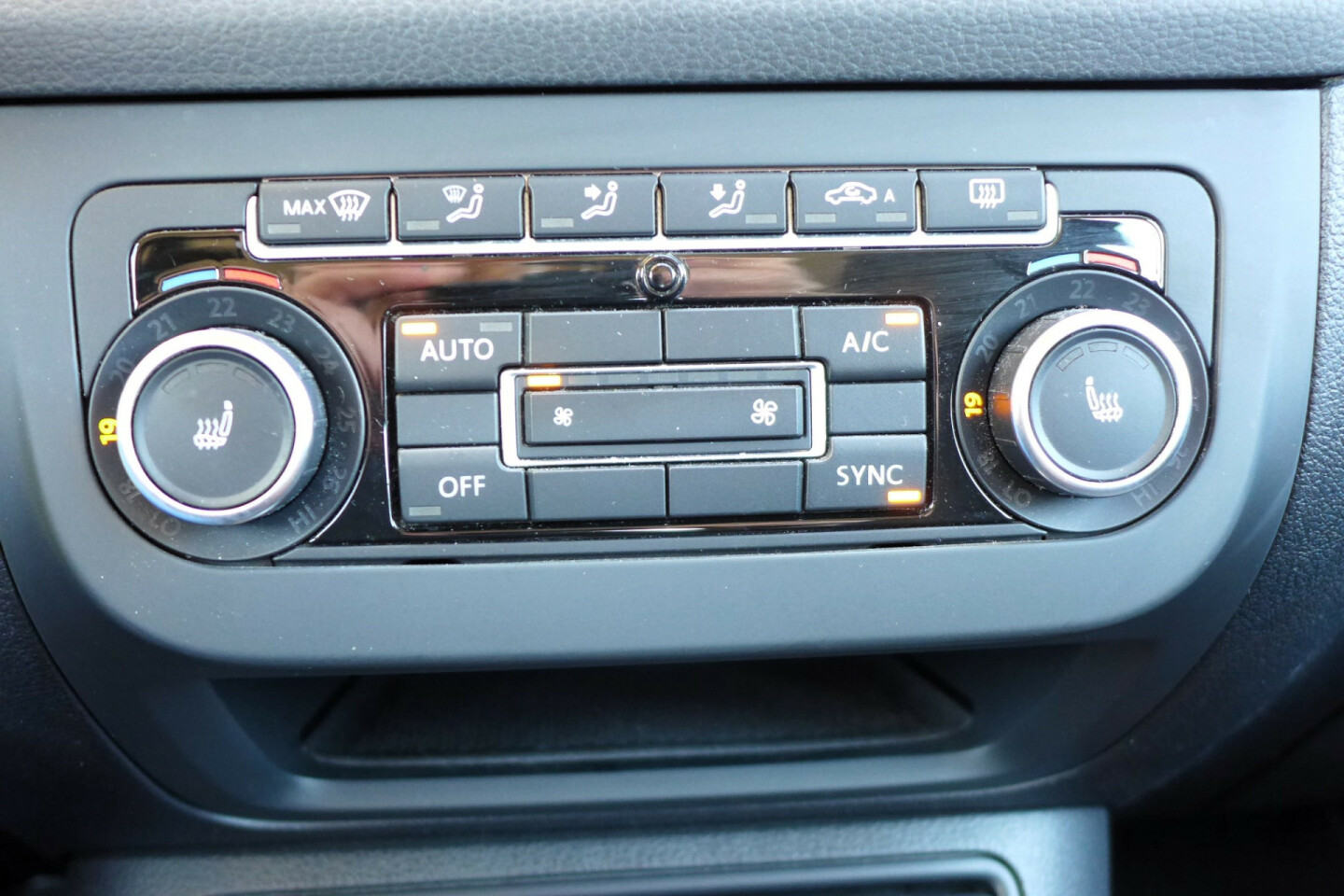 Volkswagen-Golf Plus-23