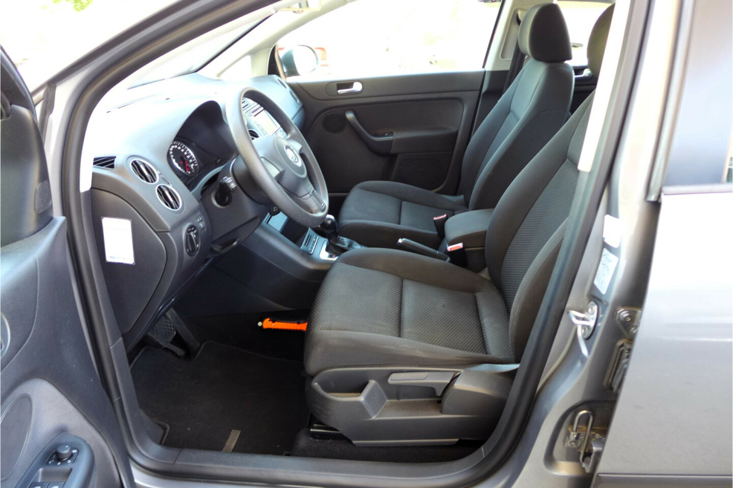 Volkswagen-Golf Plus-9
