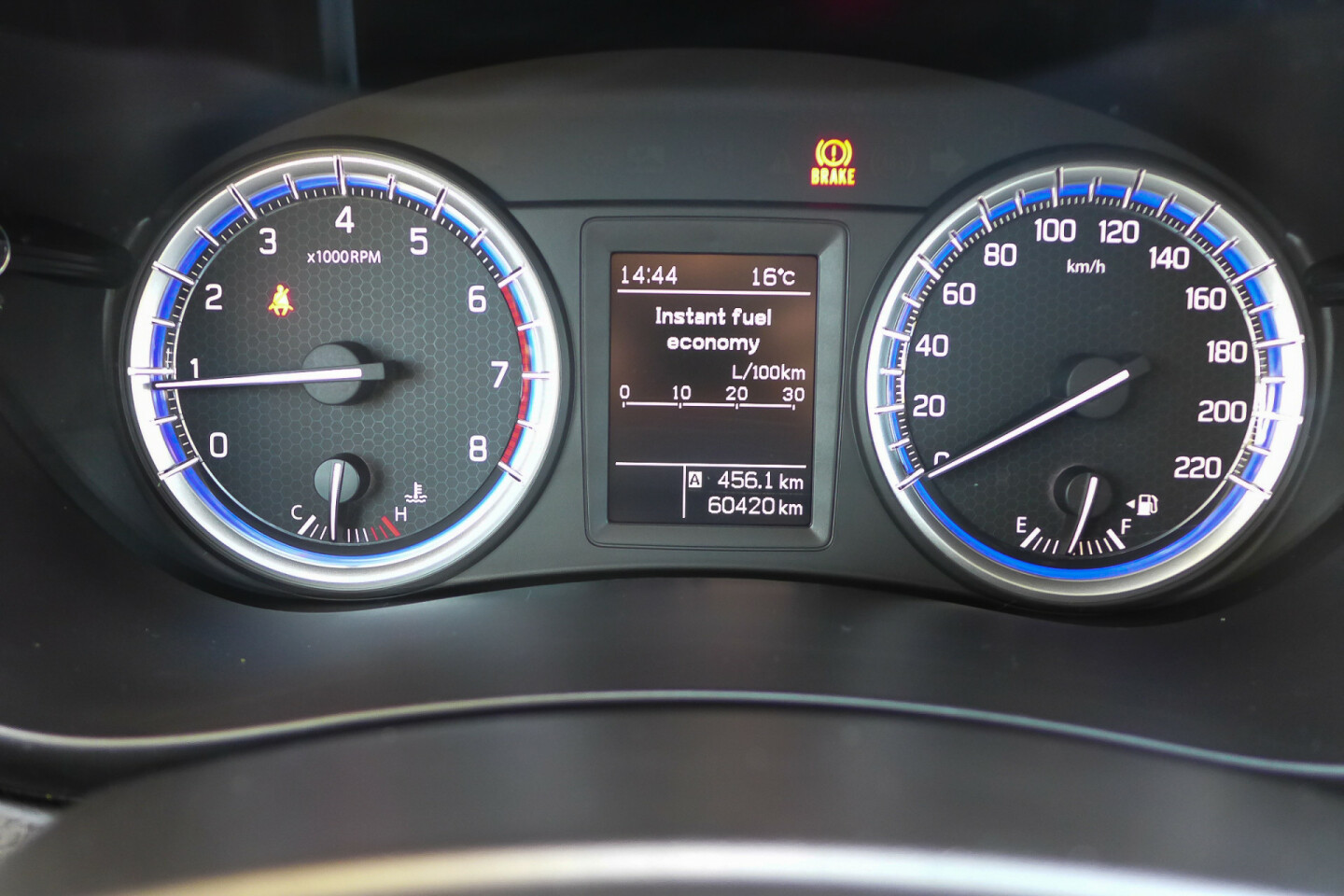 Suzuki-S-Cross-19