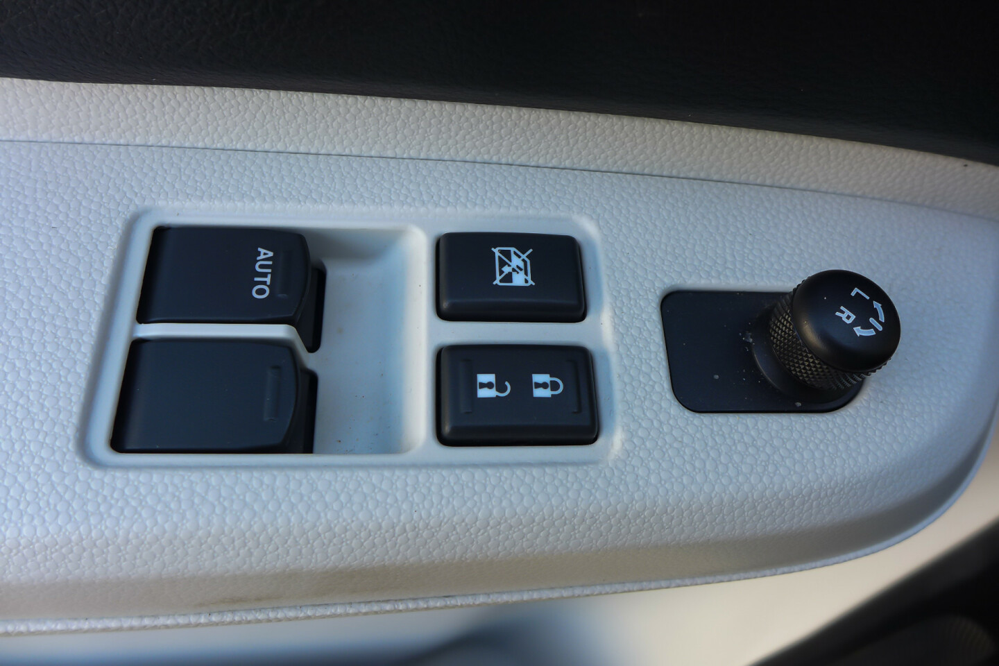Suzuki-Ignis-20