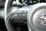 Toyota-Yaris Cross-13