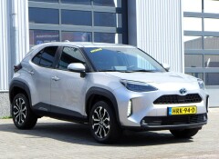 Toyota-Yaris Cross-3