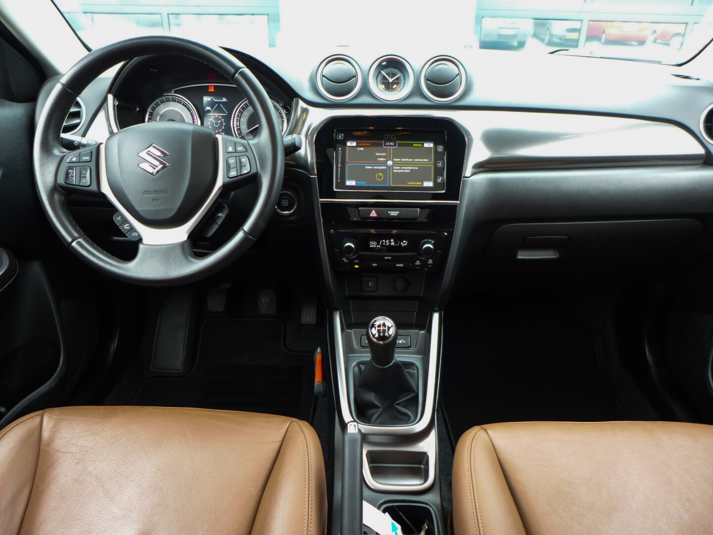 Suzuki-Vitara-16