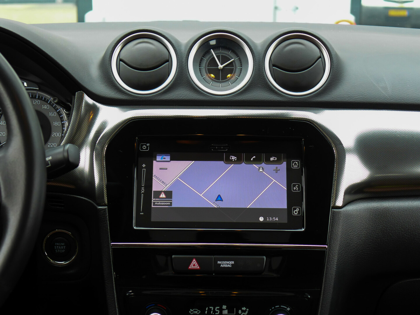 Suzuki-Vitara-18