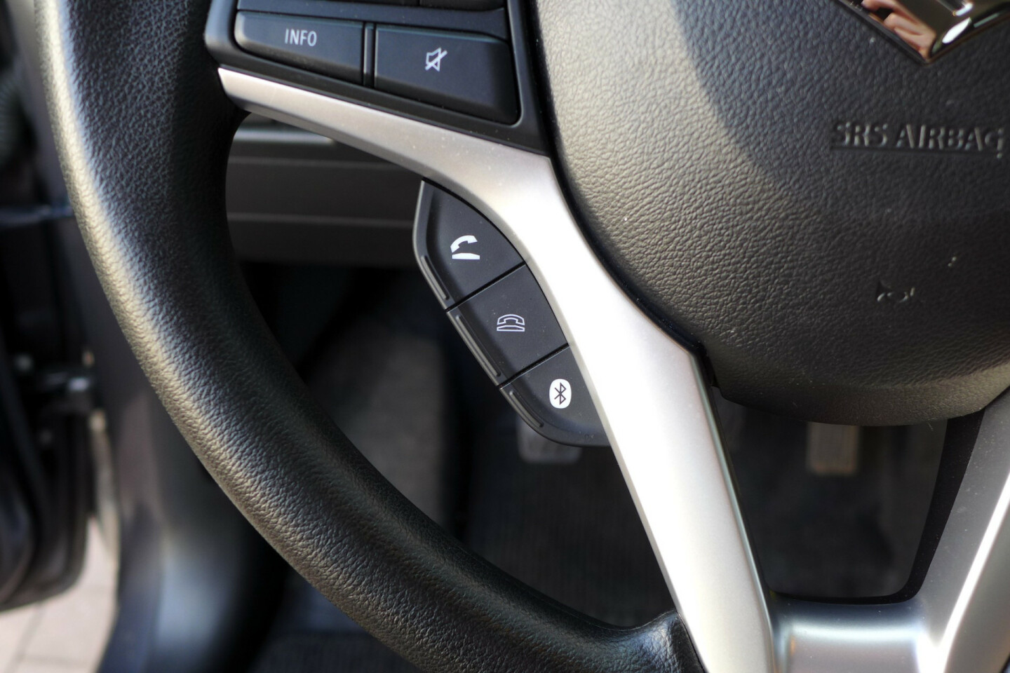 Suzuki-Ignis-14