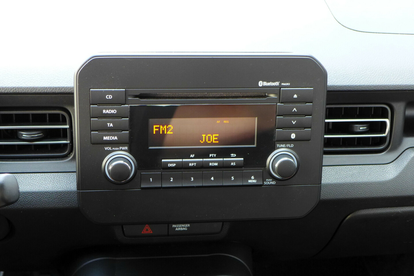 Suzuki-Ignis-19
