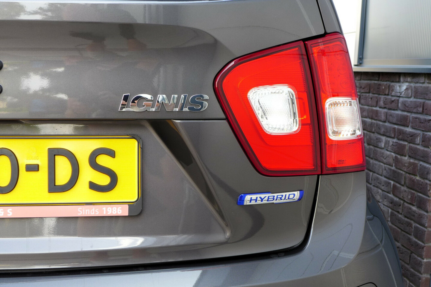 Suzuki-Ignis-24