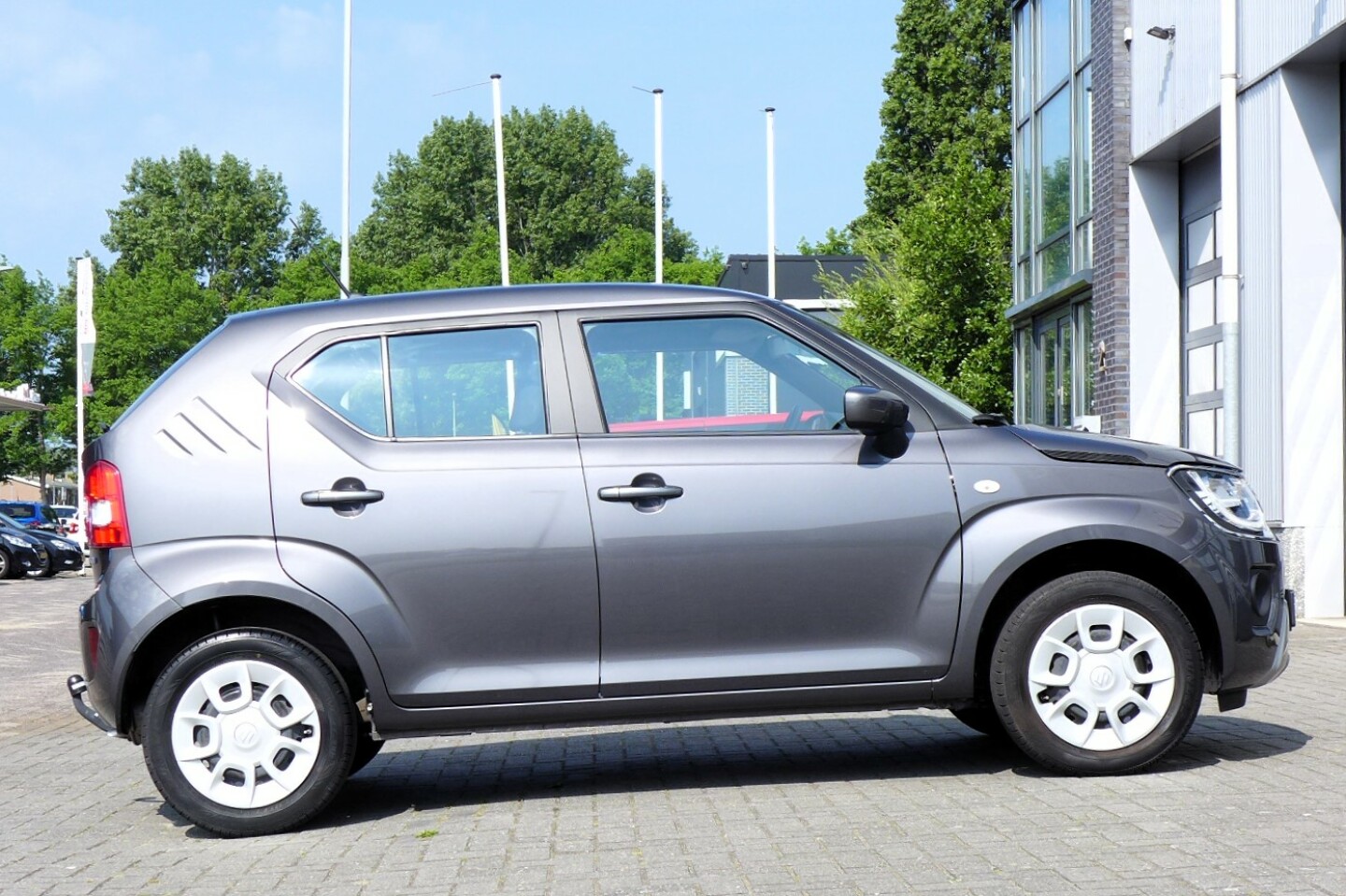 Suzuki-Ignis-4