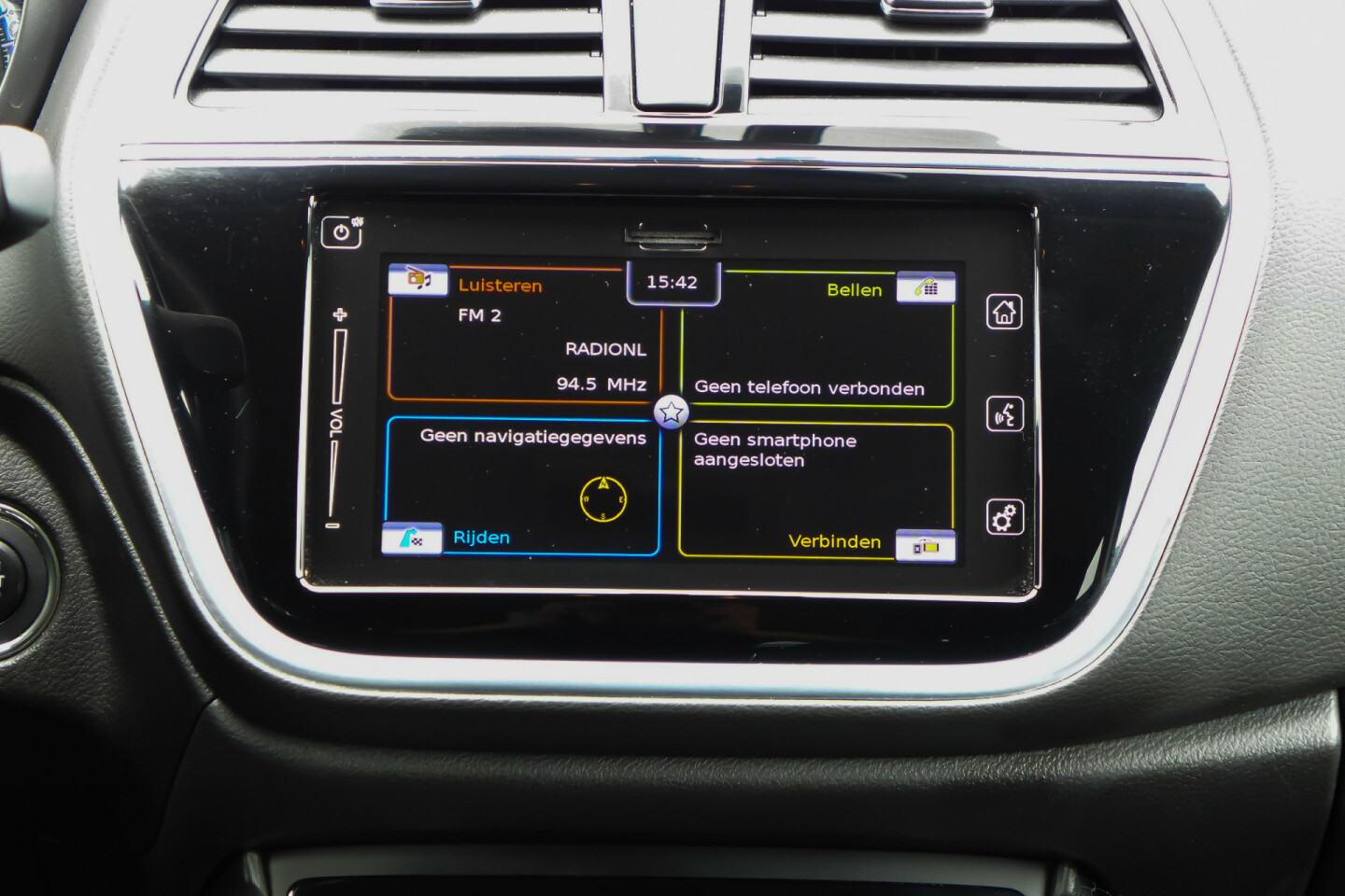 Suzuki-S-Cross-15