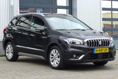 Suzuki-S-Cross-2