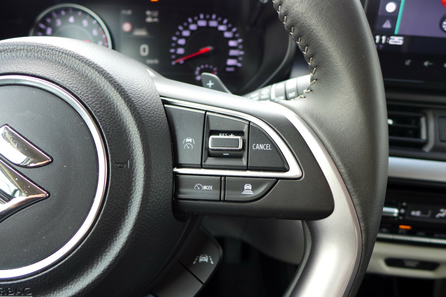 Suzuki-Swift-16