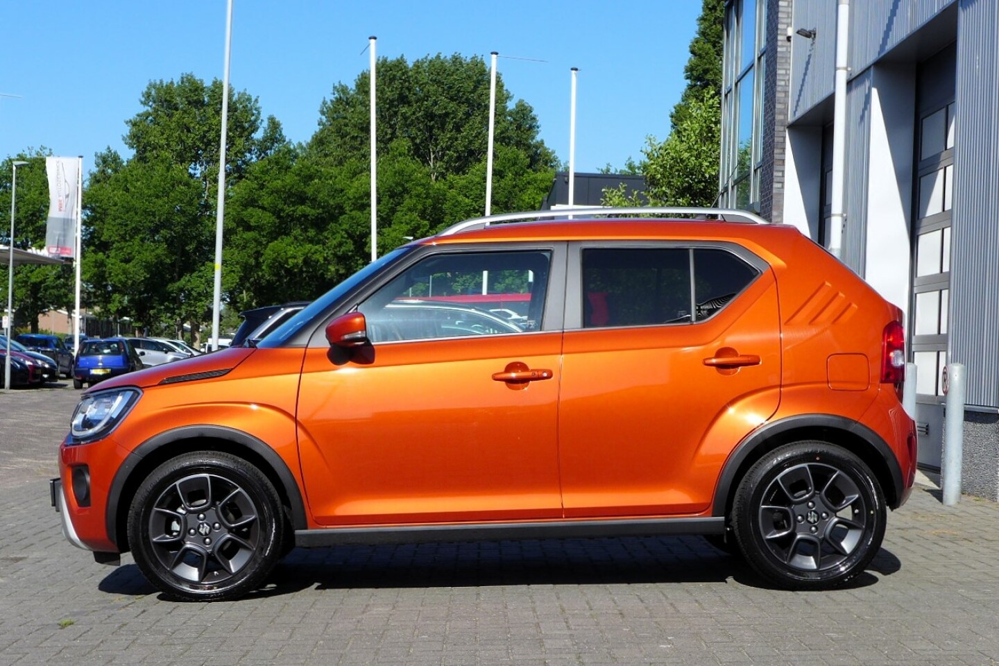 Suzuki-Ignis-1