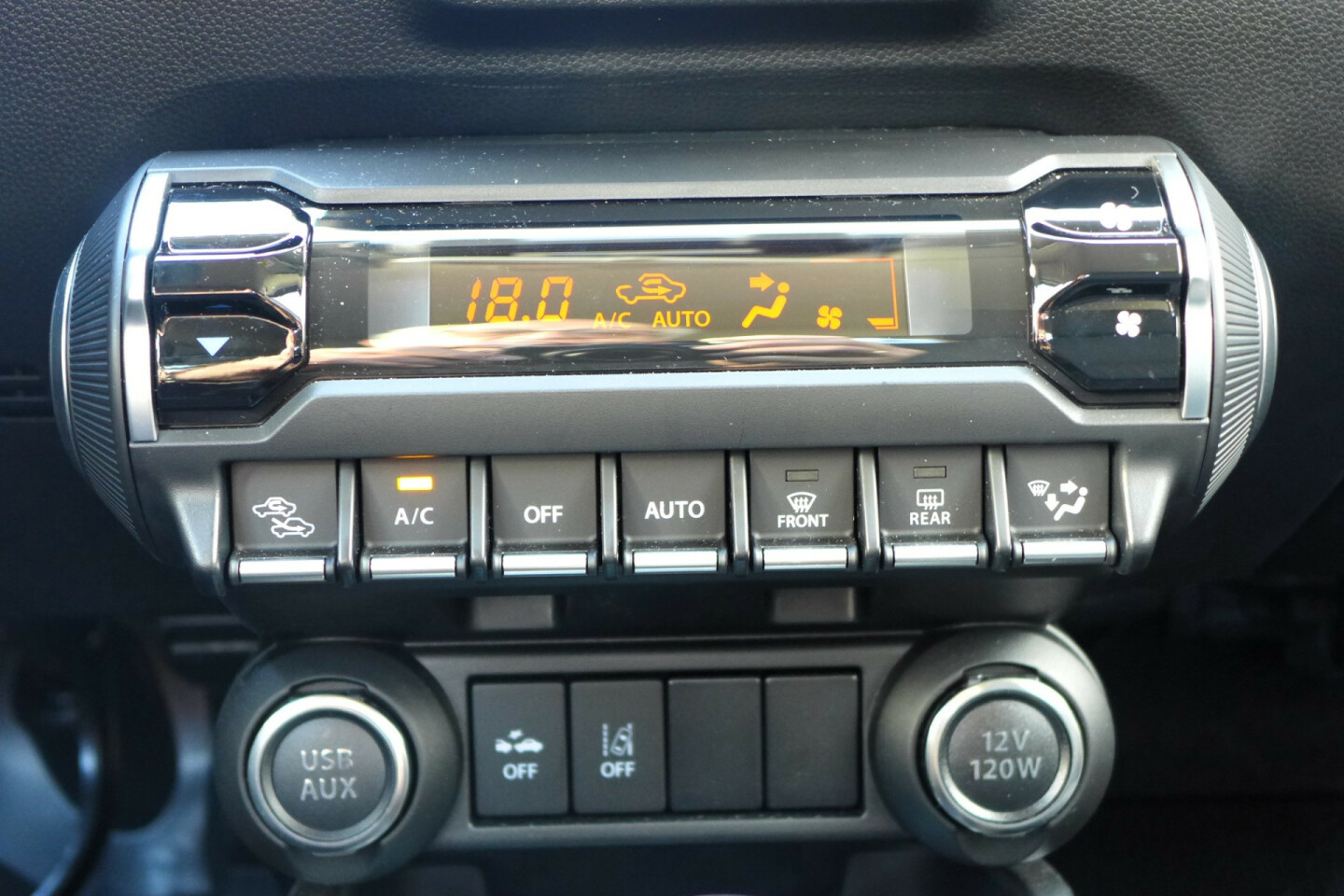 Suzuki-Ignis-22