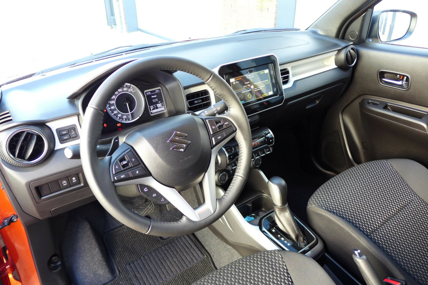 Suzuki-Ignis-8