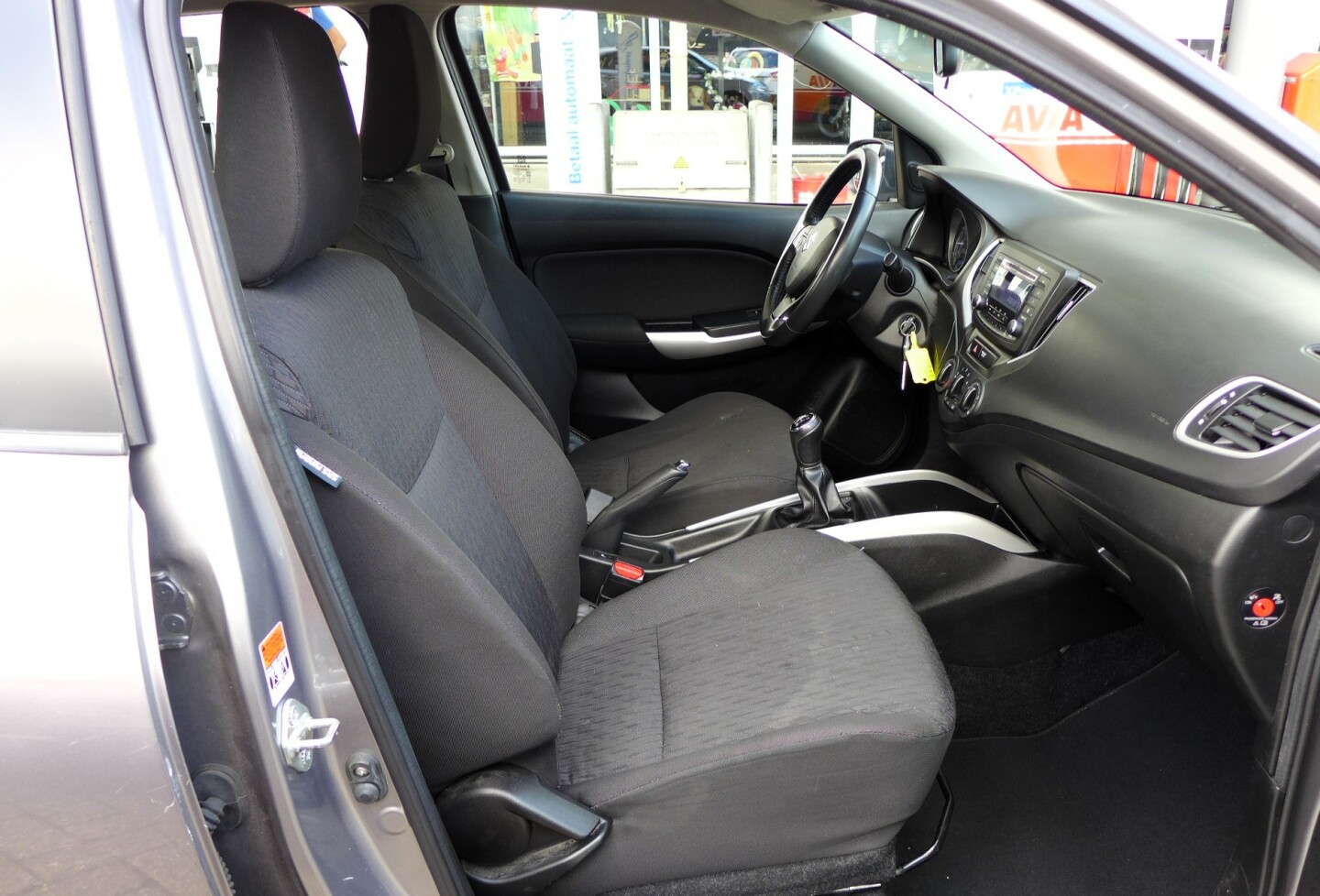 Suzuki-Baleno-19