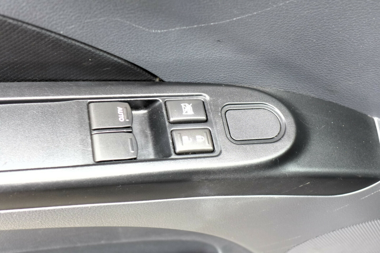 Suzuki-Celerio-11