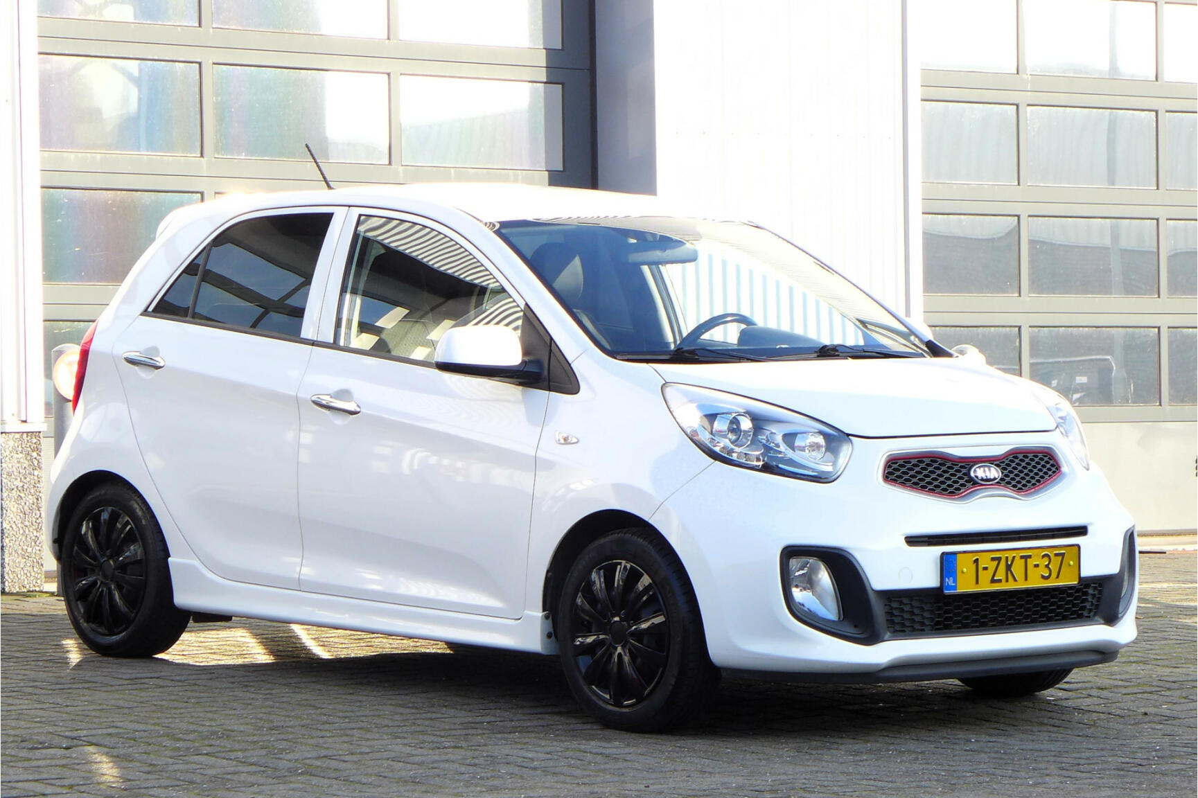 Kia-Picanto-3