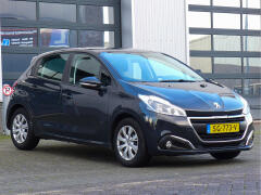 Peugeot-208-2