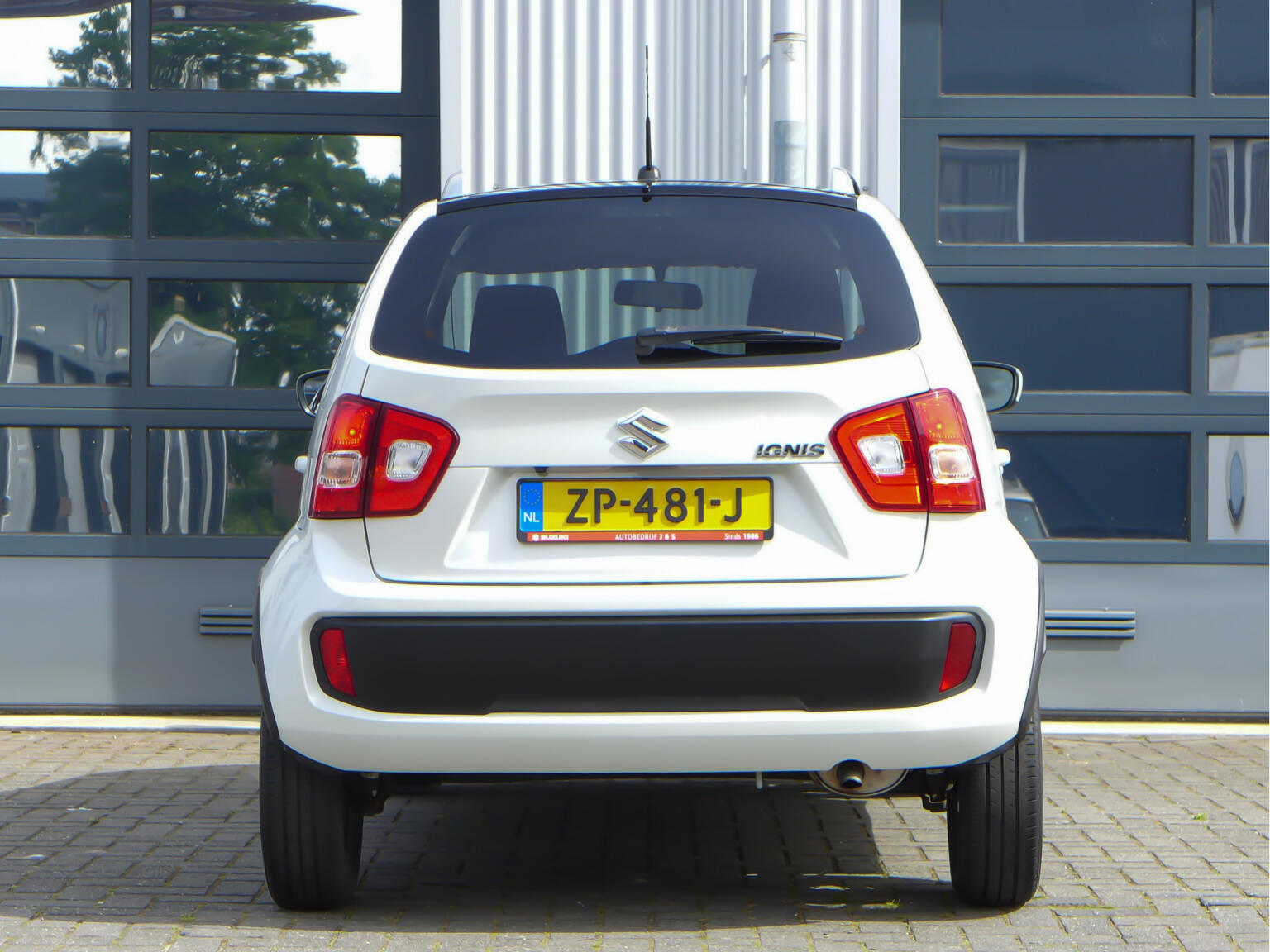 Suzuki-Ignis-6