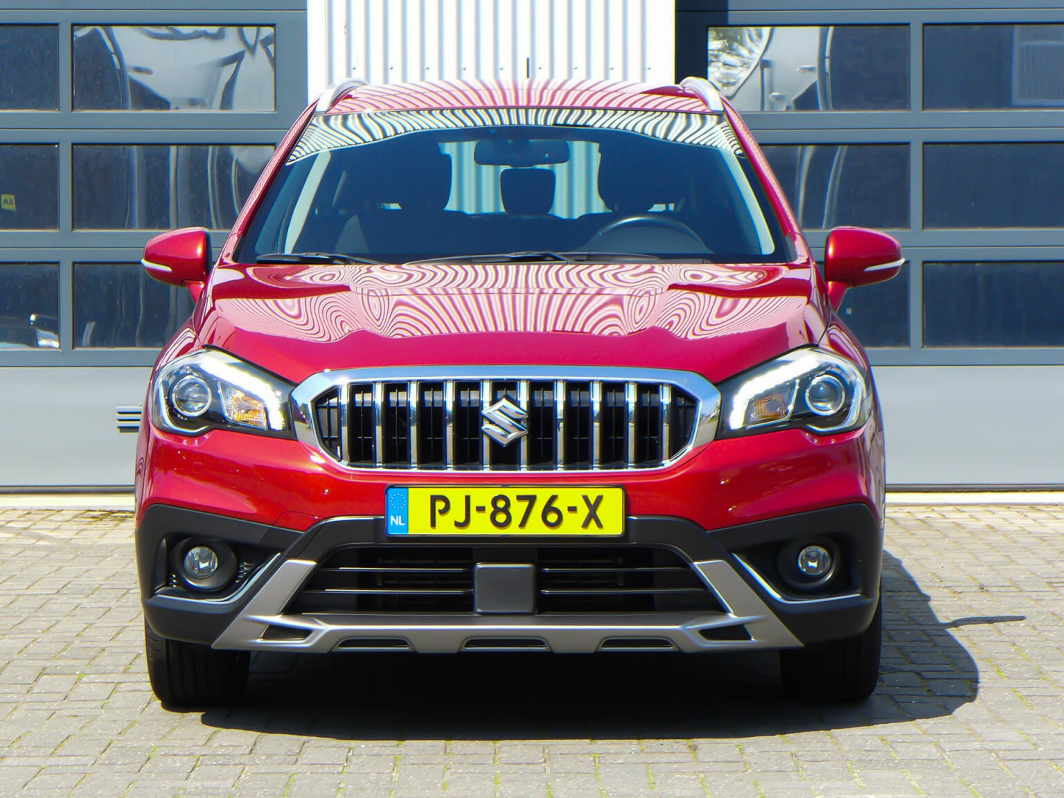 Suzuki-S-Cross-1