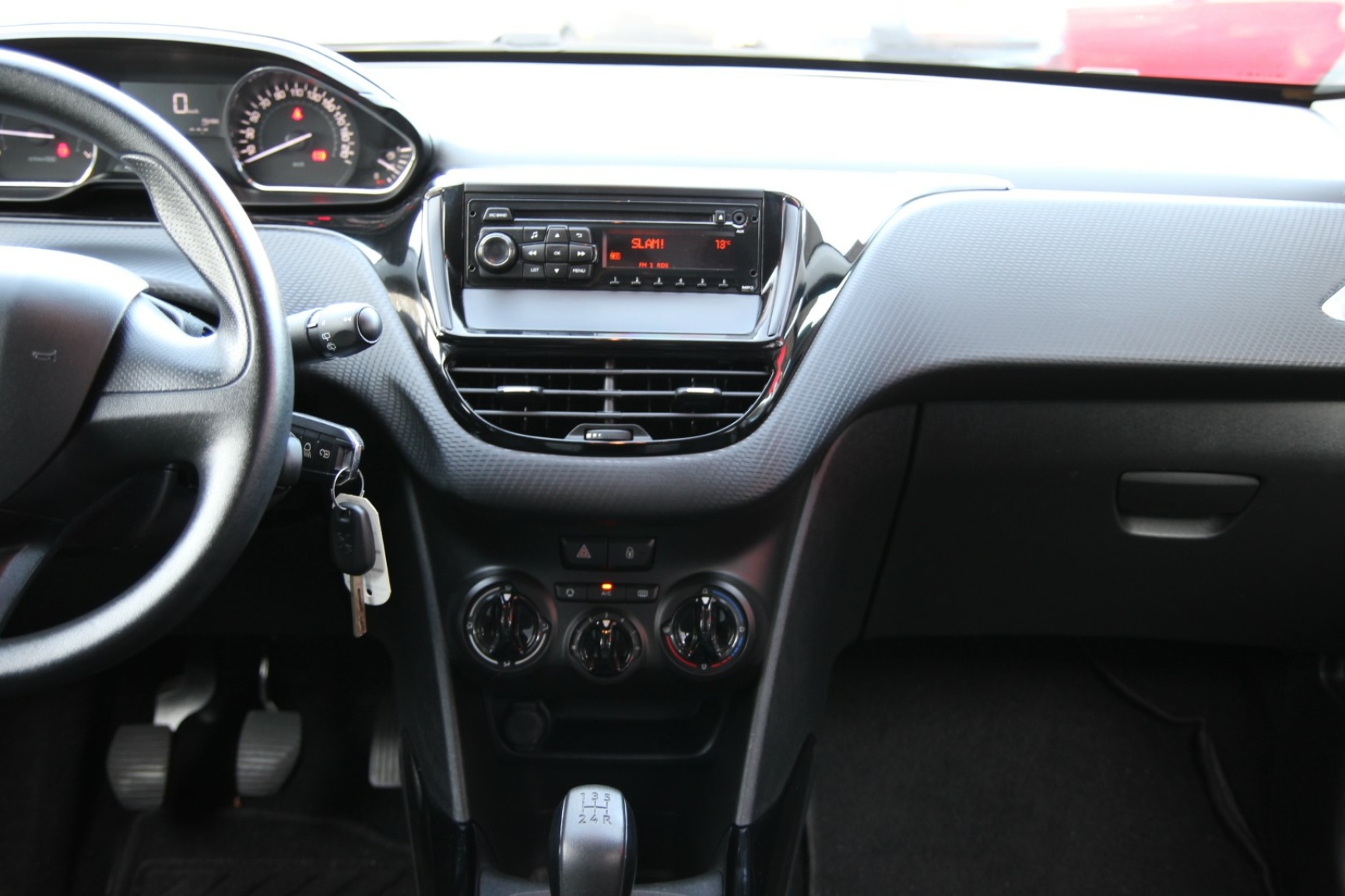 Peugeot-2008-17