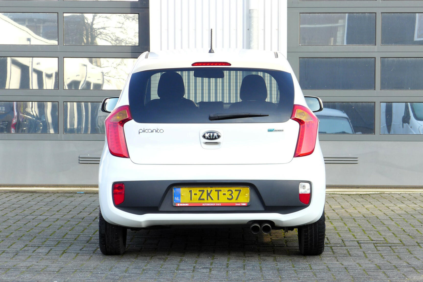 Kia-Picanto-6