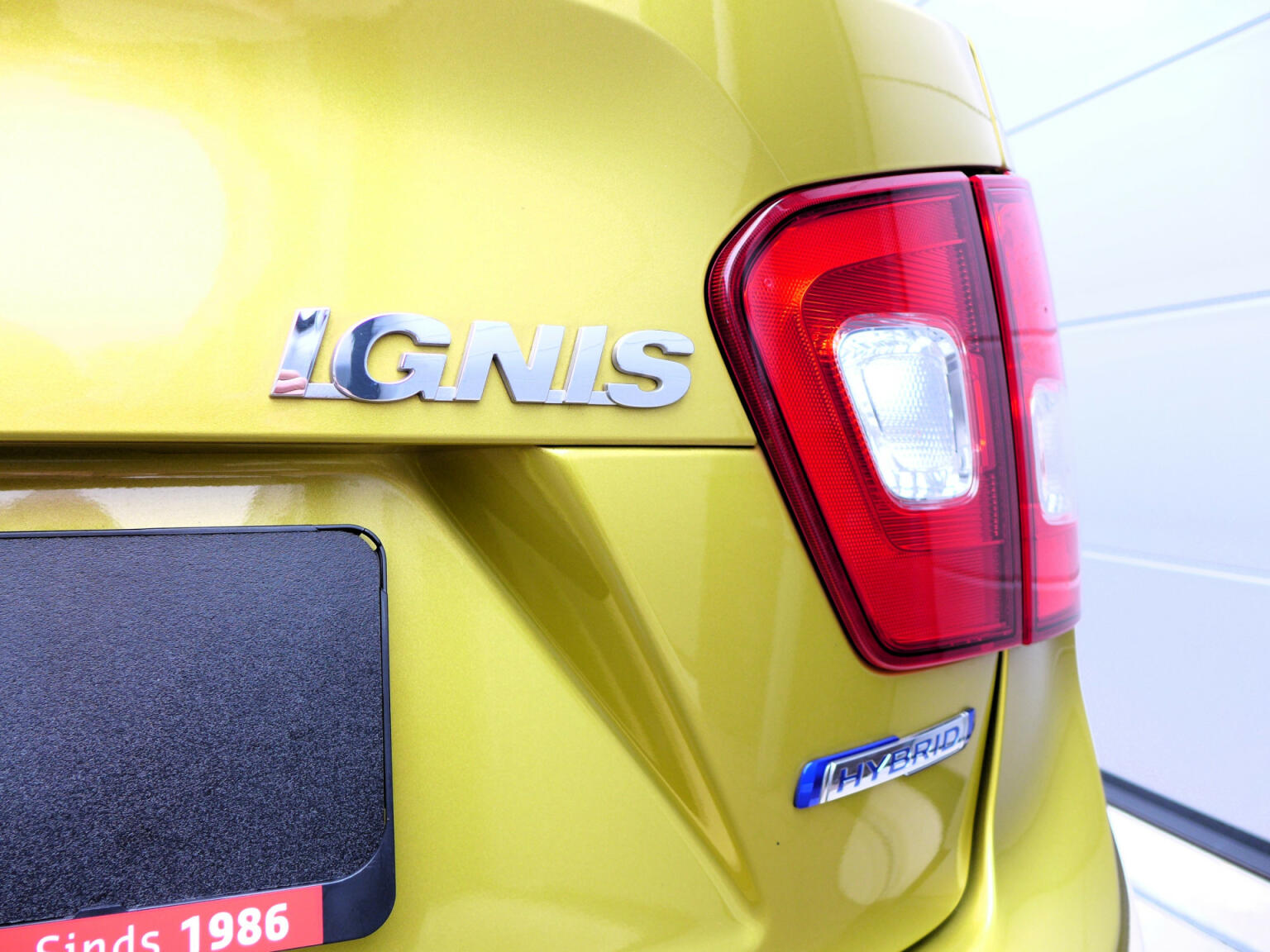 Suzuki-Ignis-25