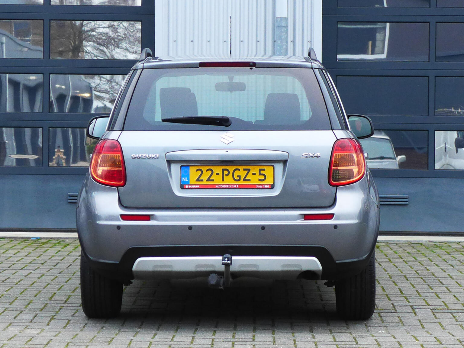 Suzuki-SX4-6